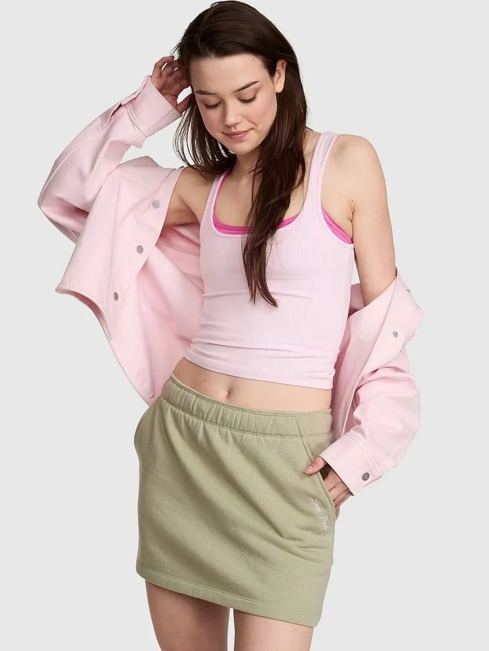 NWT Victorias Secret PINK
CAMPUS FLEECE SKORT